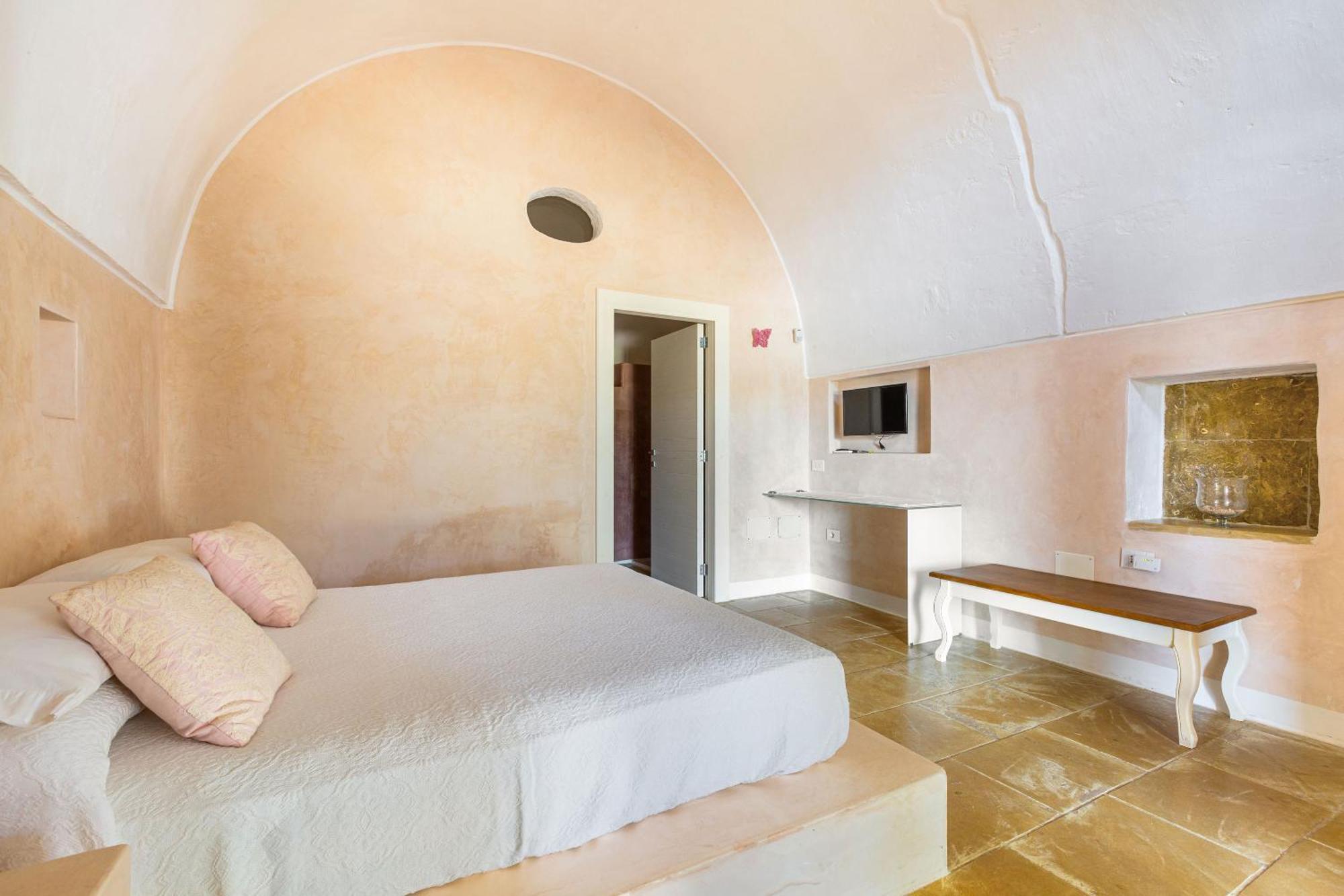Masseria Li Capperi By Perle Di Puglia Alezio Exterior photo